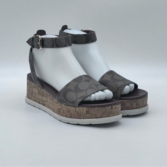 Coach Platform Sandals. Size 8. - Picture 6 of 12